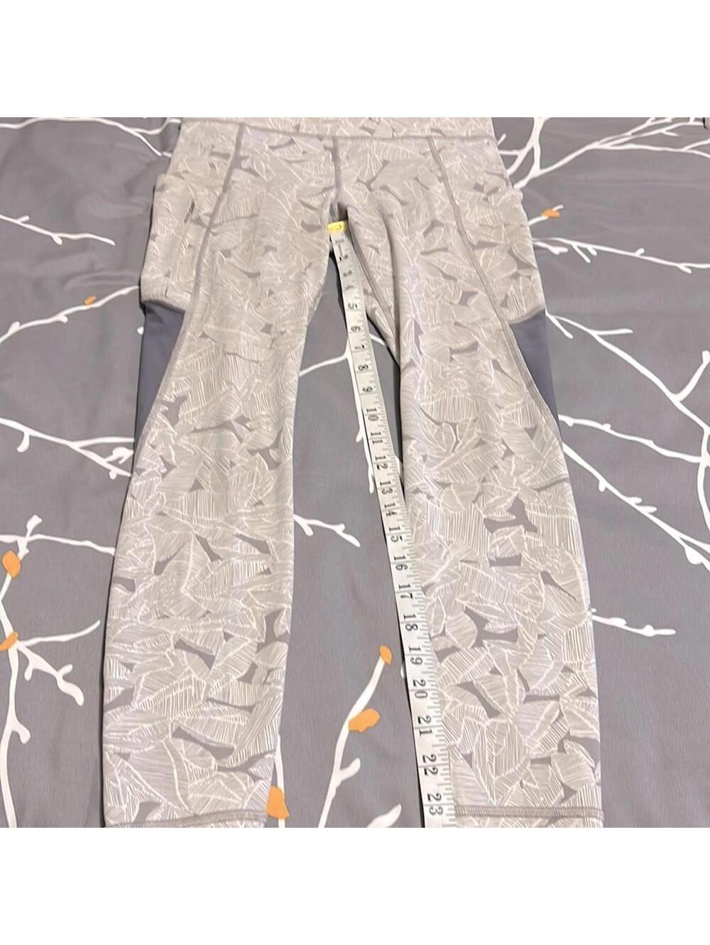 Athleta Printed Capri Leggings Mesh Panels High Rise Women's Athletic Crop - Picture 6 of 9